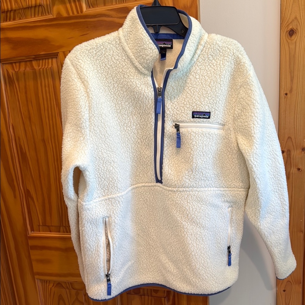 Patagonia Cream Fleece Pullover